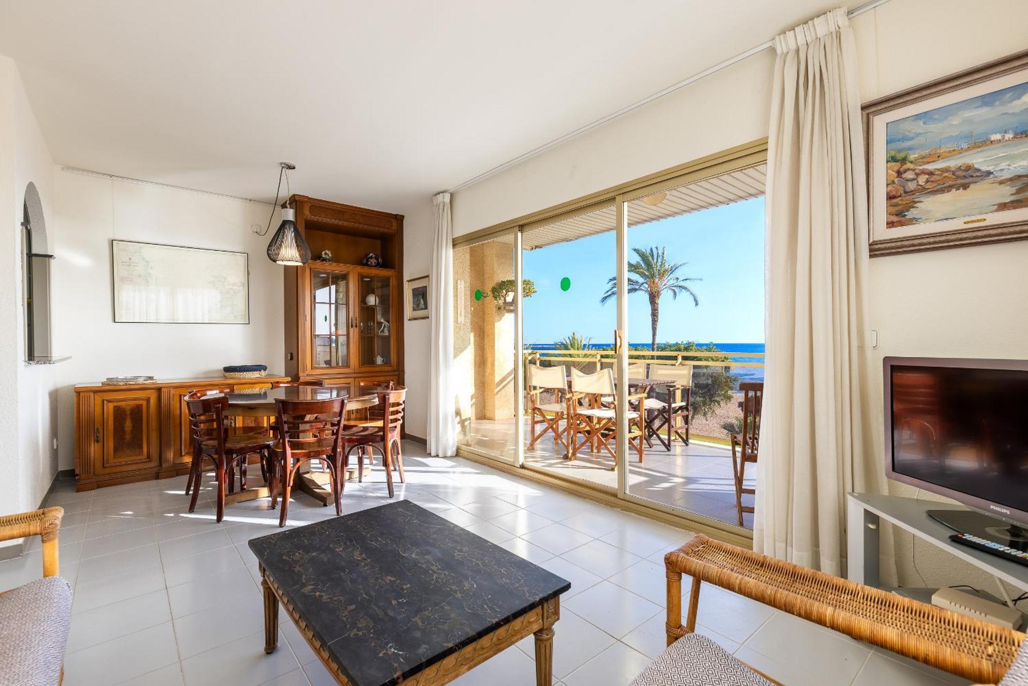 Апартаменты Golf St Jordi 2 Planet Costa Dorada Камбрильс Экстерьер фото