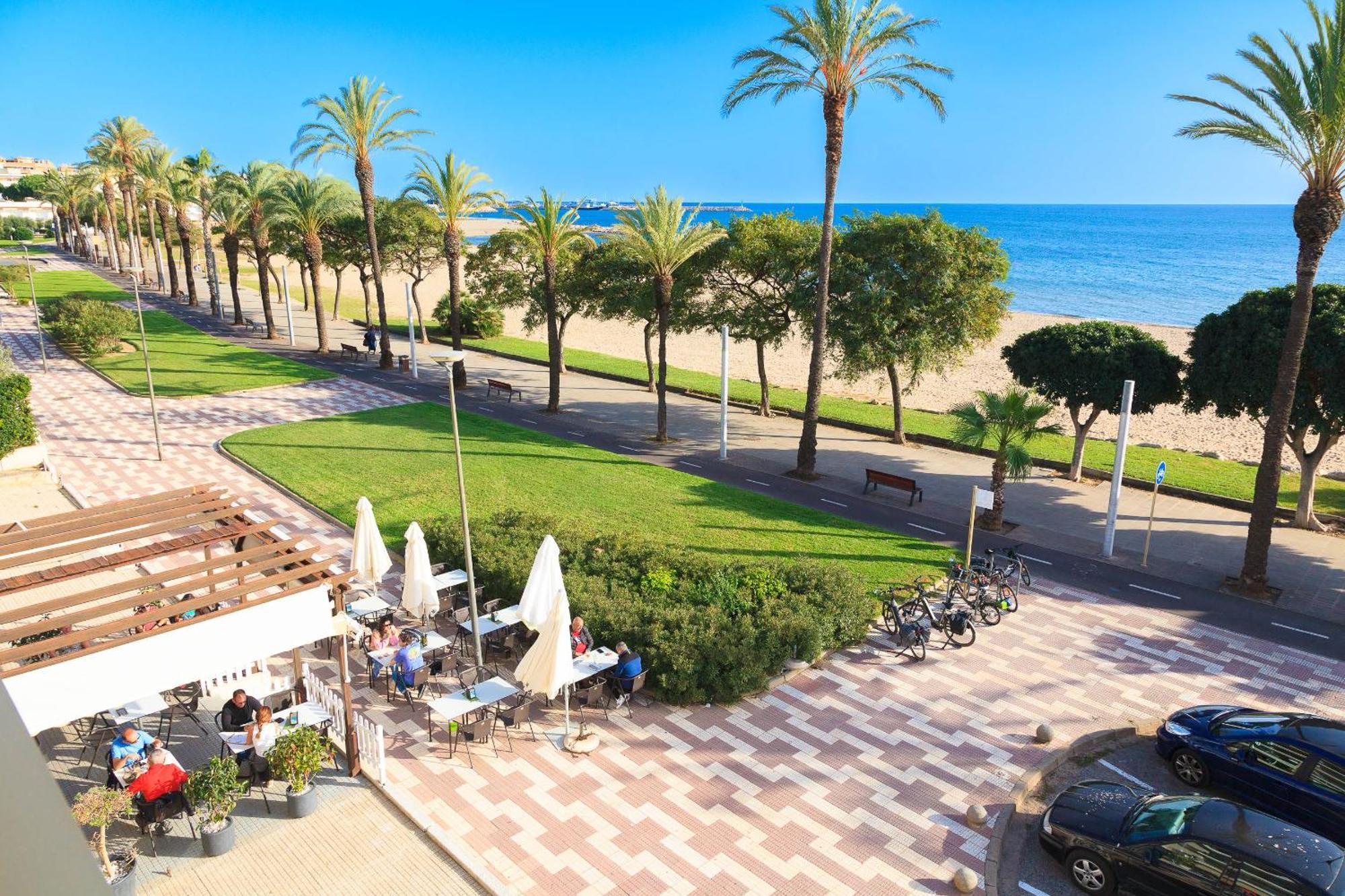 Апартаменты Golf St Jordi 2 Planet Costa Dorada Камбрильс Экстерьер фото