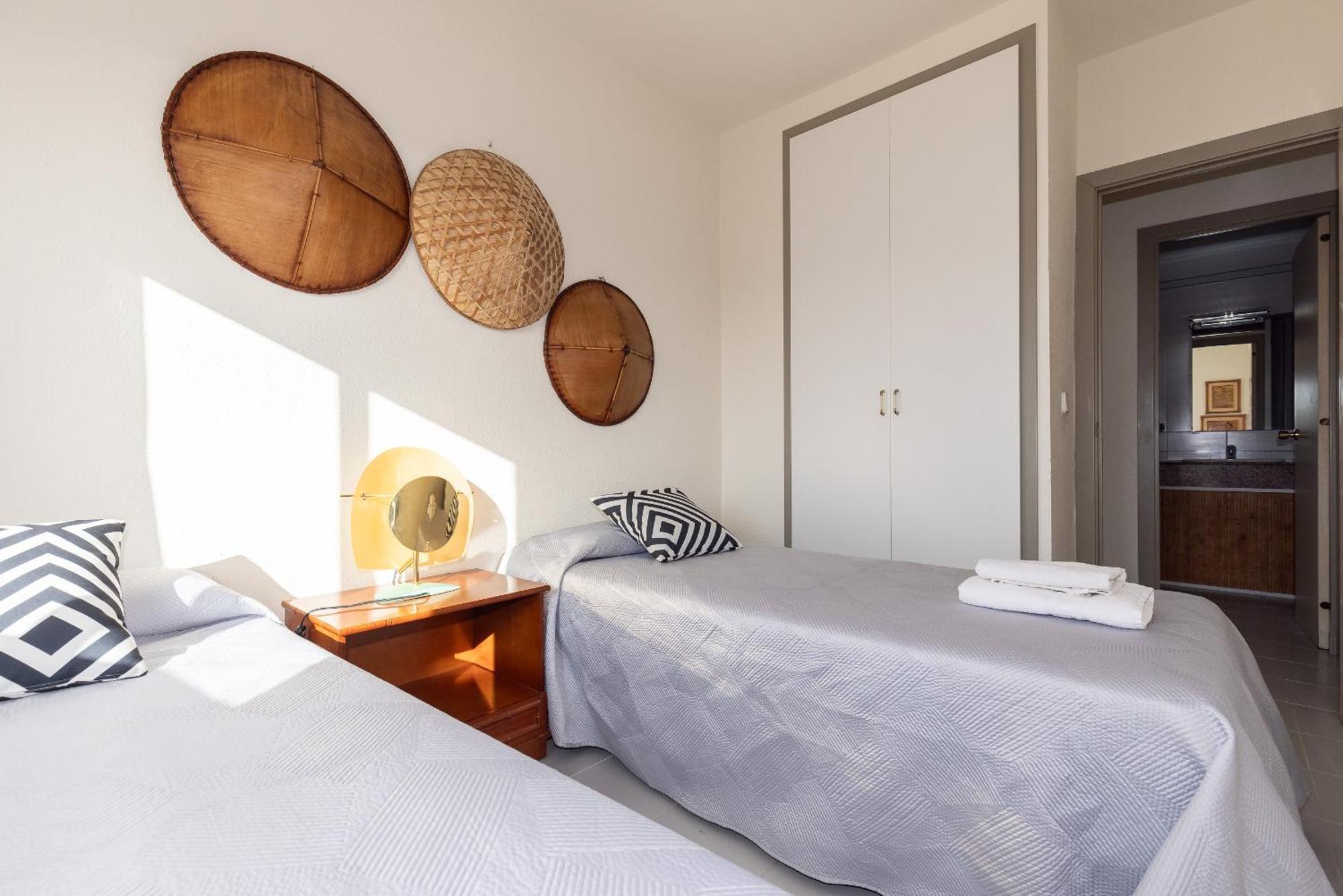 Апартаменты Golf St Jordi 2 Planet Costa Dorada Камбрильс Экстерьер фото
