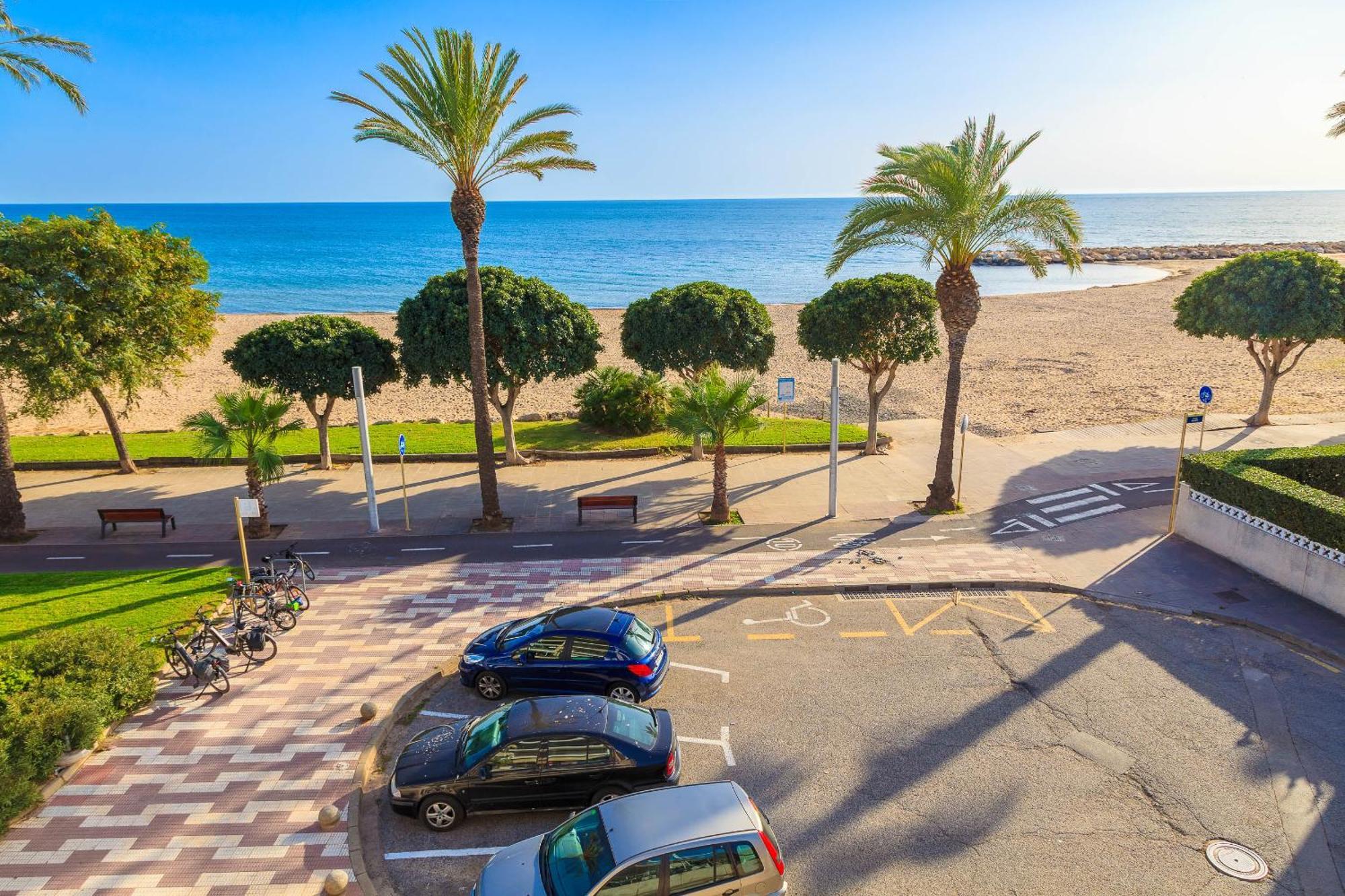 Апартаменты Golf St Jordi 2 Planet Costa Dorada Камбрильс Экстерьер фото