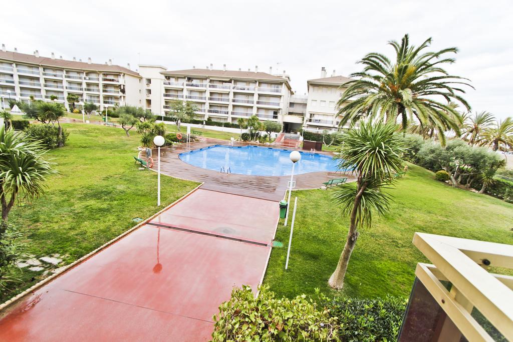 Апартаменты Golf St Jordi 2 Planet Costa Dorada Камбрильс Экстерьер фото